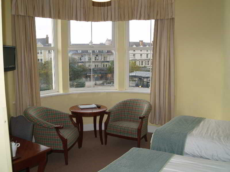 The Broadway Hotel Llandudno Exteriör bild